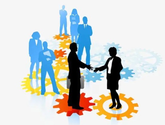 邑泊數(shù)字化智能化技術(shù)軟件定制與信息服務(wù)的商業(yè)模式主要圍繞客戶需求、服務(wù)提供方式、價值創(chuàng)造和收費模式等核心要素展開。