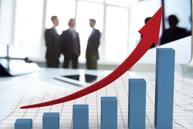 邑泊數(shù)字化智能化技術(shù)量化投資軟件市場分析可以從市場規(guī)模、增長趨勢、競爭格局、目標(biāo)客戶群體以及市場驅(qū)動因素等多個維度進行闡述。